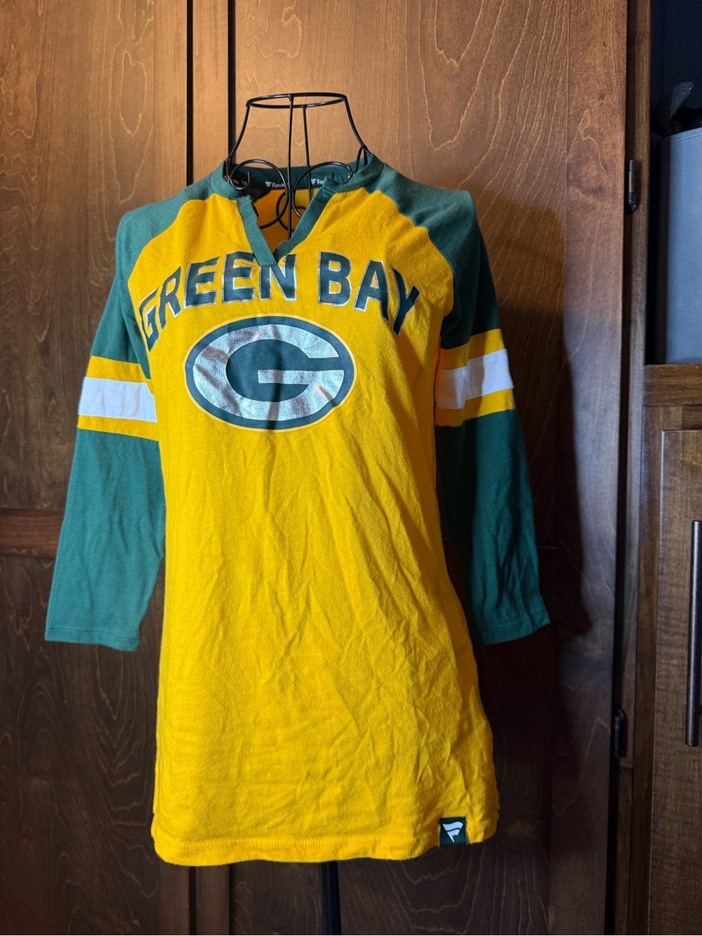 Fanatics Green Bay Packers Long Sleeve Raglan Tee in Gold and Green - Picture 3 of 8